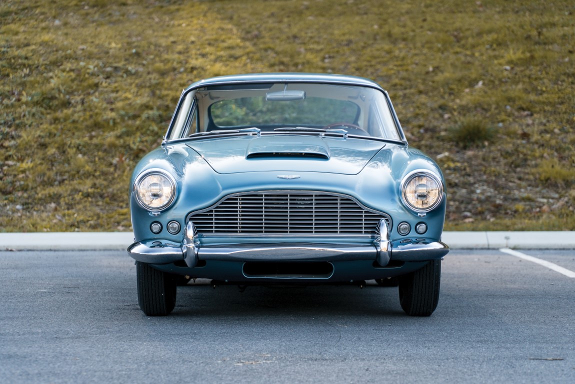Aston Martin DB4 Series 4